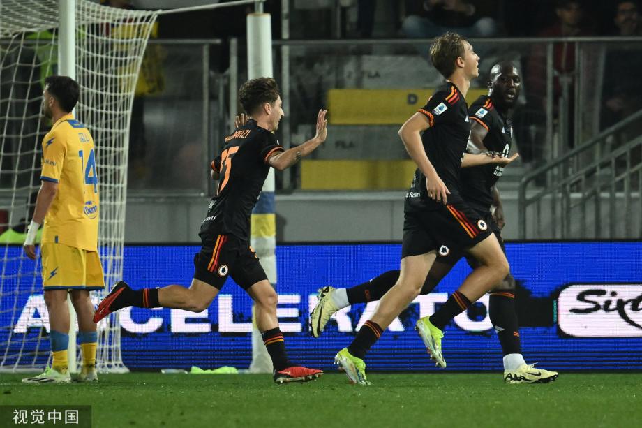 意甲-怀森世界波 罗马3-0弗洛西诺内距前四4分