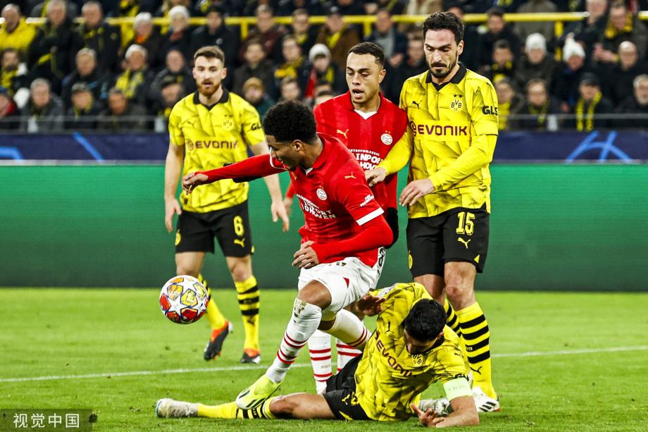 桑乔破门后伤退 多特总比分3-1埃因霍温进8强