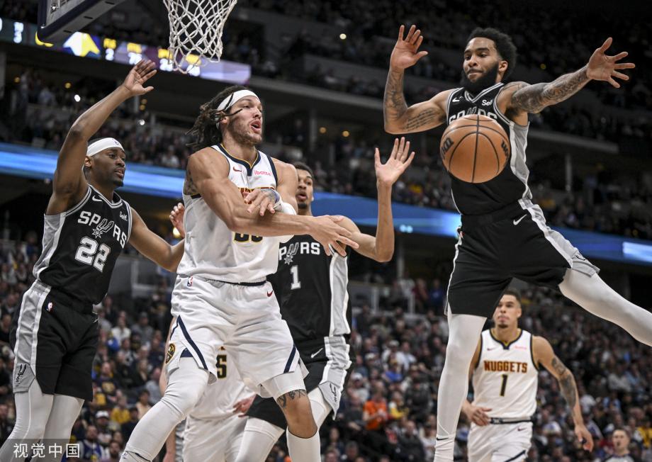 约基奇42+16文班亚马准四双 掘金主场险胜马刺