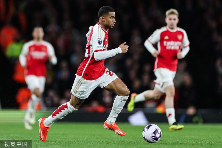 厄德高建功史密斯-罗造乌龙 阿森纳2-0卢顿