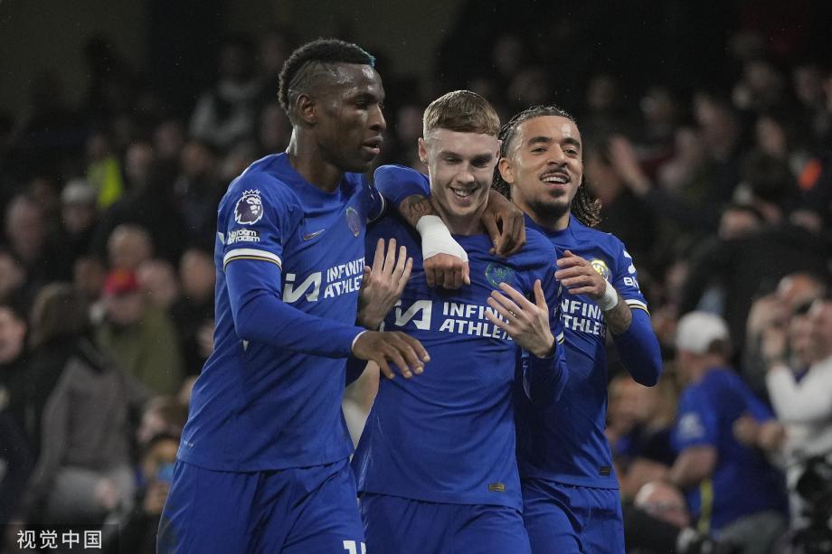 帕尔默戴帽+绝杀 切尔西主场4-3曼联