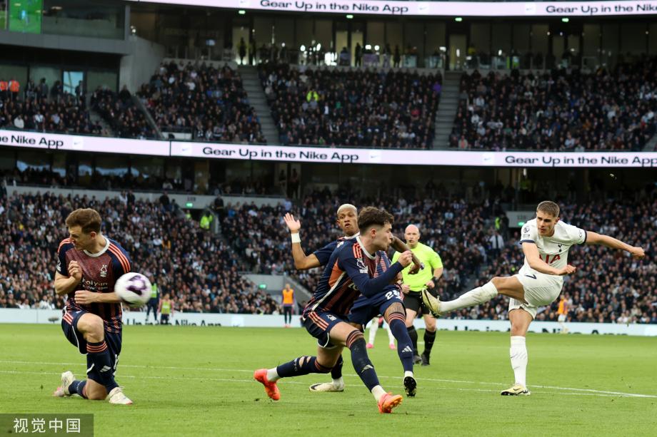 英超-范德文破门维尔纳造乌龙 热刺3-1重回第四