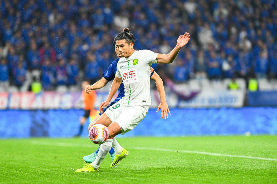 张玉宁破门路易斯扳平 上海申花1-1北京国安