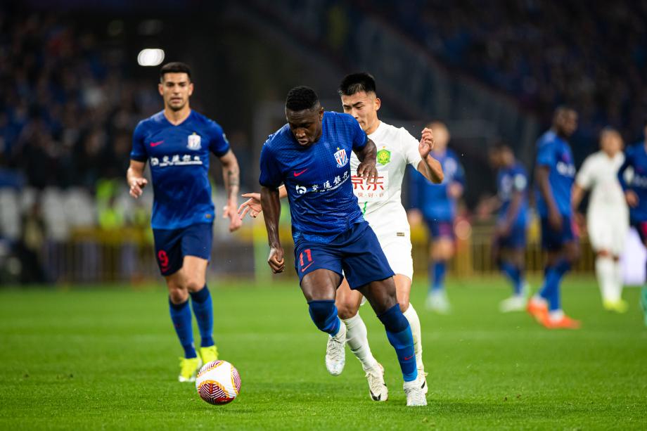 张玉宁破门路易斯扳平 上海申花1-1北京国安