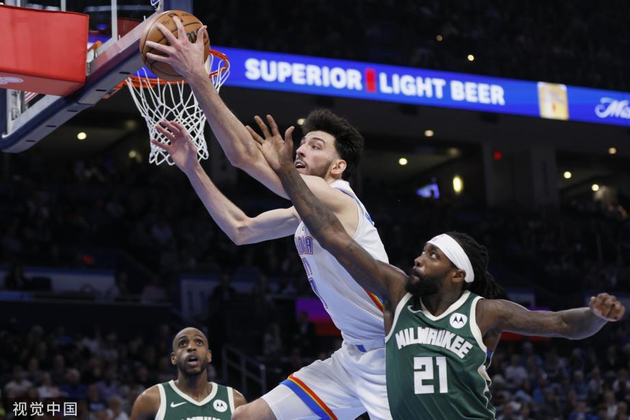 亚历山大23+7 雷霆复仇雄鹿四连胜