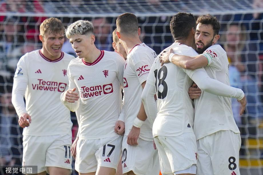 B费双响+中楣 曼联2-2伯恩茅斯距前四10分