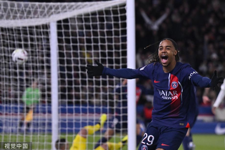 法甲-主场大胜里昂 巴黎圣日耳曼领跑积分榜