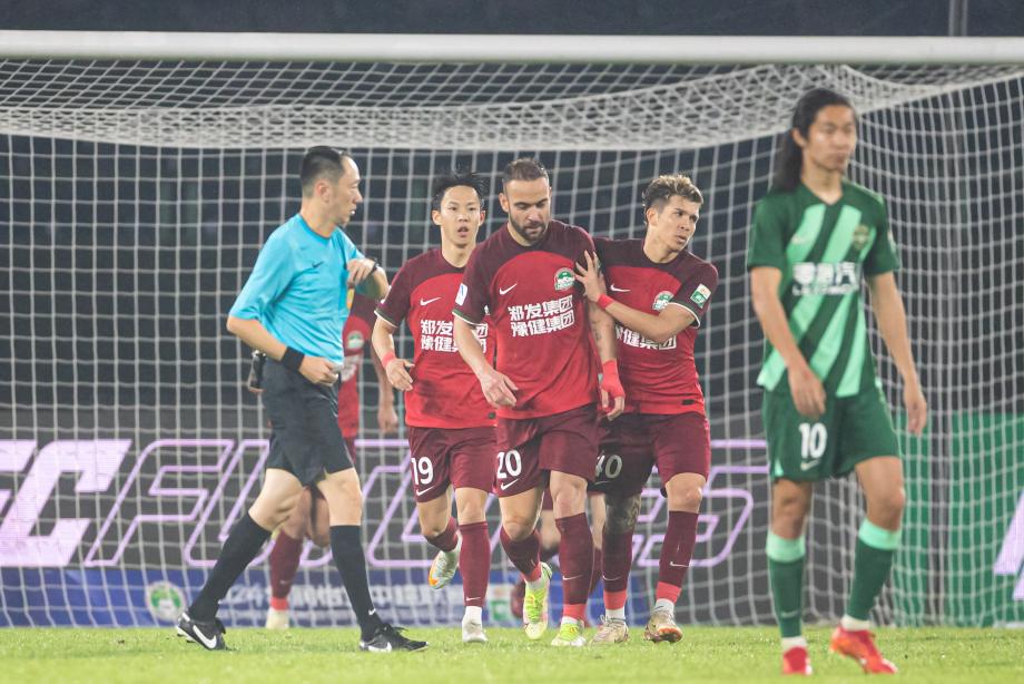 中超-程进传射顾斌世界波 浙江4-1大胜河南