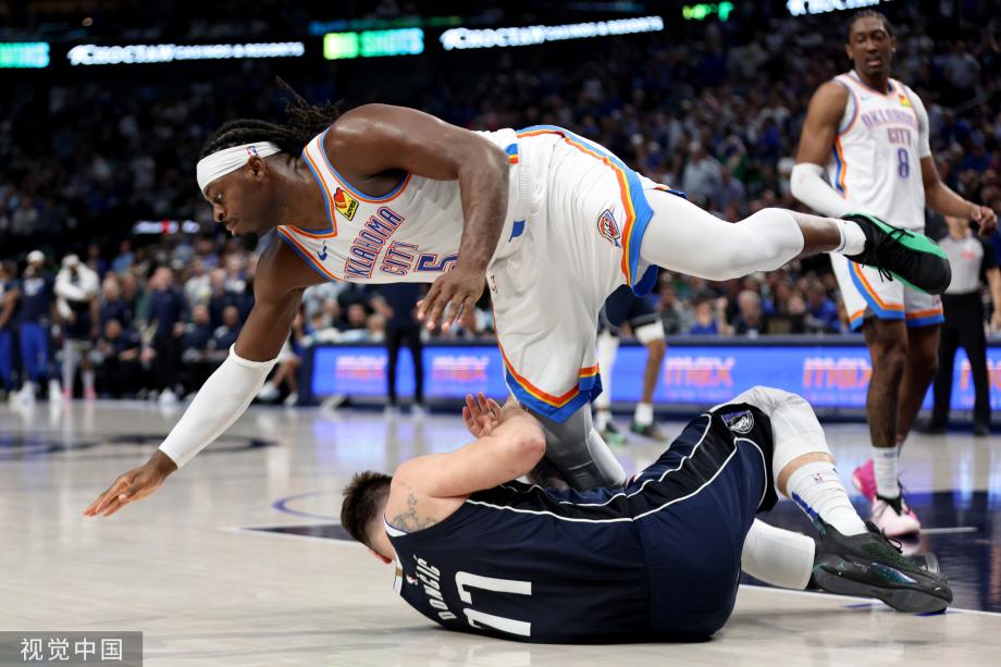 东契奇丢关键罚球 雷霆逆转独行侠总分2-2