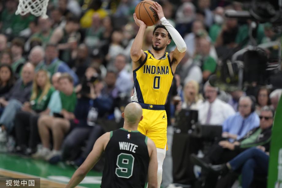 布朗40+5哈利伯顿伤退 绿军再胜步行者2-0领先