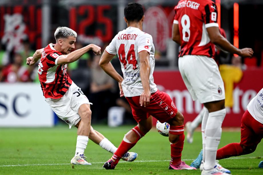 贝卢斯科尼杯-小马尔蒂尼破门 AC米兰3-1蒙扎