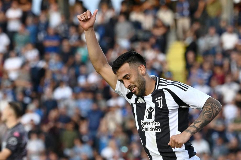 弗拉霍维奇造险 尤文图斯0-0闷平恩波利