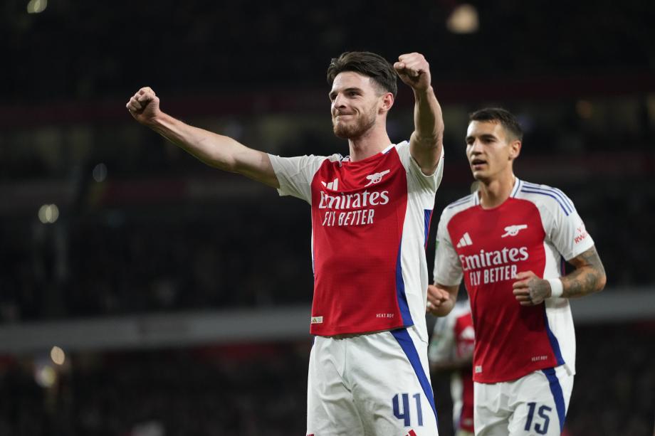 联赛杯-斯特林传射恩瓦内里双响 阿森纳5-1晋级