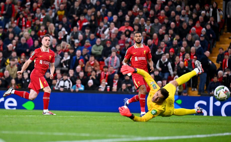 联赛杯-若塔双响萨拉赫建功 利物浦5-1西汉姆