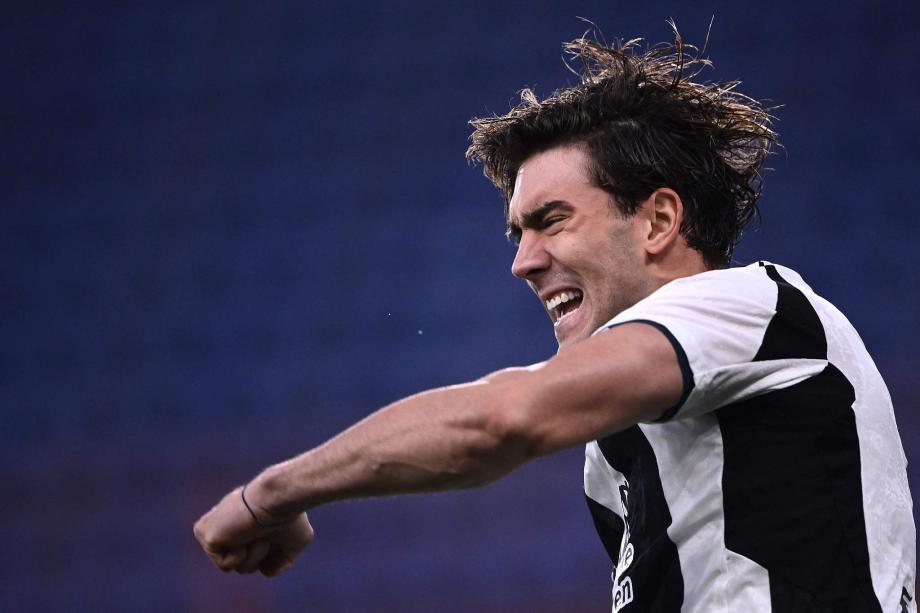 弗拉霍维奇双响 尤文3-0热那亚终结进球荒