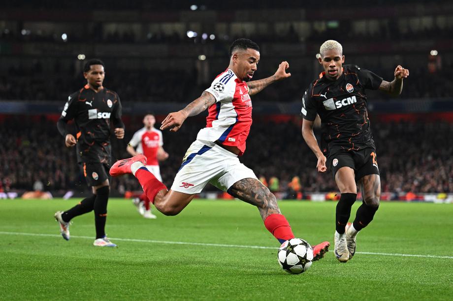 马丁内利造乌龙特罗萨德失点 阿森纳1-0矿工