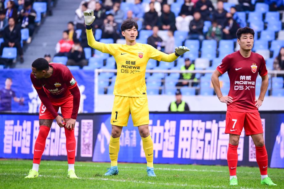 武磊破门 海港1-0沧州登顶积分榜领先申花1分