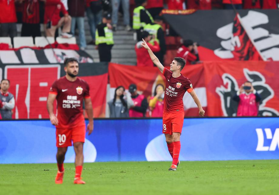 武磊独造5球 海港5-0大胜津门虎卫冕中超冠军