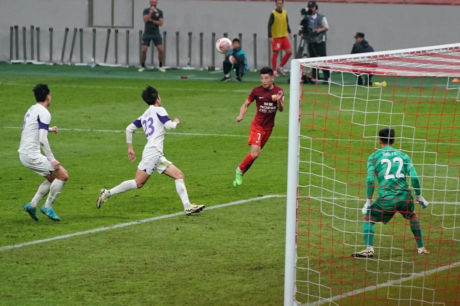 武磊独造5球 海港5-0大胜津门虎卫冕中超冠军