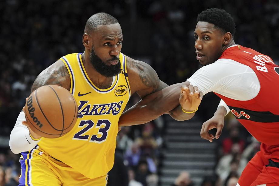 浓眉38+12詹姆斯27+10 湖人力克猛龙终结连败