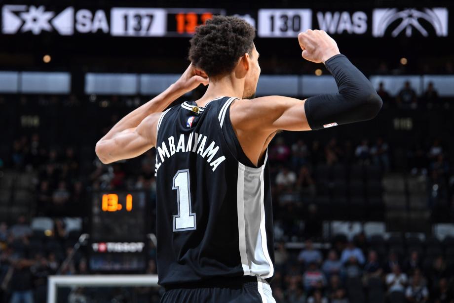 NBA-文班亚马爆砍50分普尔42分 马刺送奇才6连败