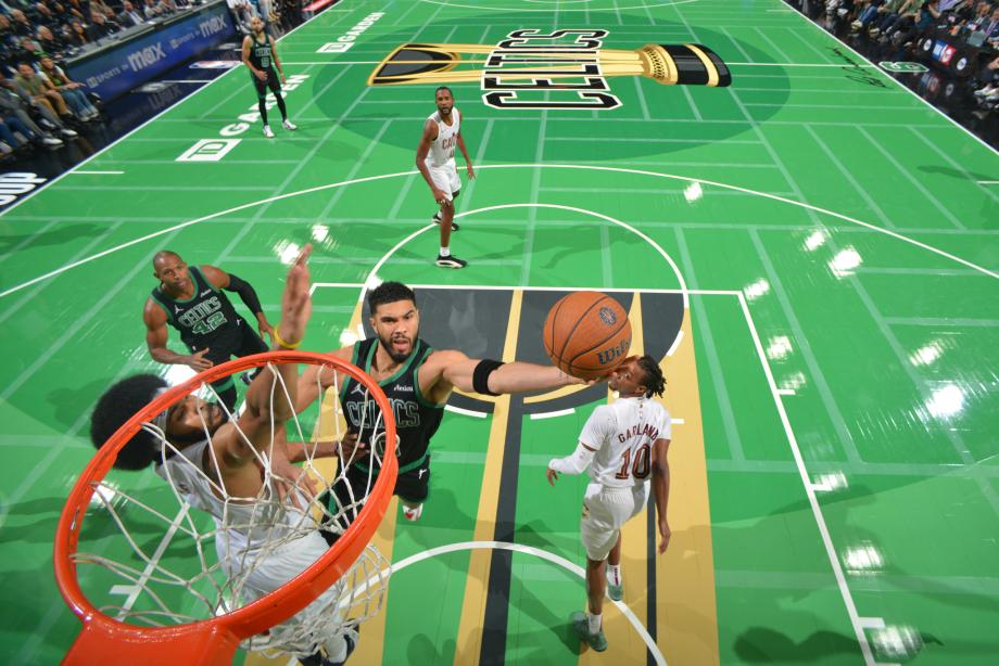 凯尔特人终结骑士开季15连胜 塔图姆砍33+12+7