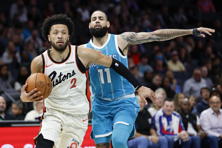 三球35+9坎宁安27分 米勒38分黄蜂加时胜活塞