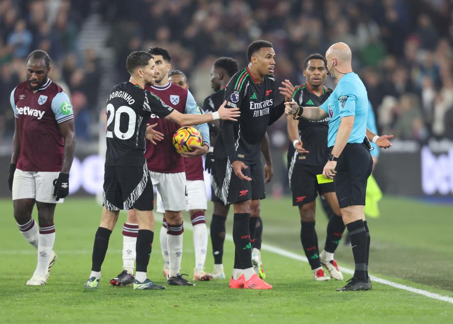 萨卡造4球厄德高赛季首球 阿森纳5-2西汉姆联