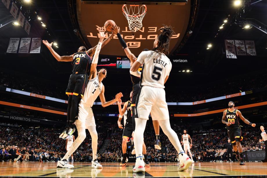 杜兰特伤退布克29+9 太阳胜马刺仍无缘NBA杯八强