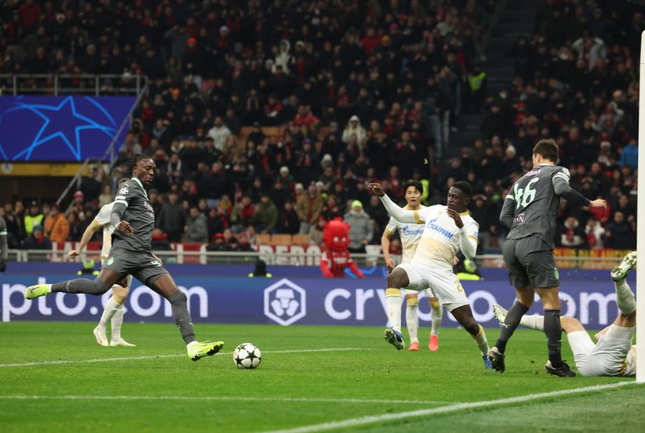 亚伯拉罕88分钟绝杀 AC米兰2-1红星欧冠4连胜