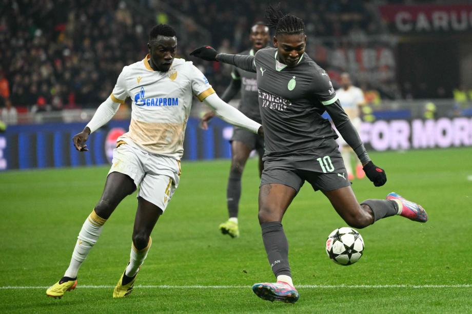 亚伯拉罕88分钟绝杀 AC米兰2-1红星欧冠4连胜