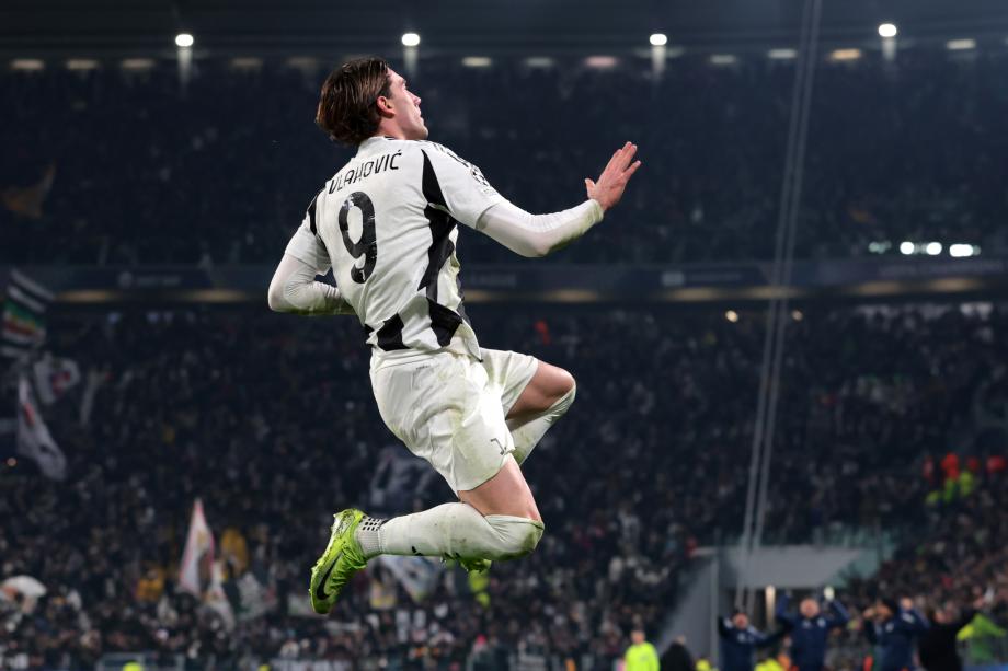 欧冠-哈兰德失单刀弗拉麦肯尼破门 尤文2-0曼城