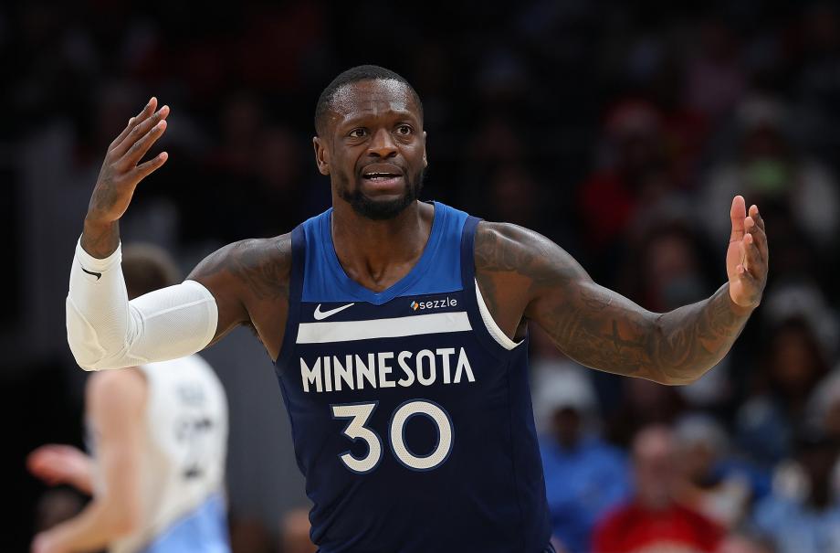 特雷-杨29分兰德尔19+13 老鹰力擒森林狼