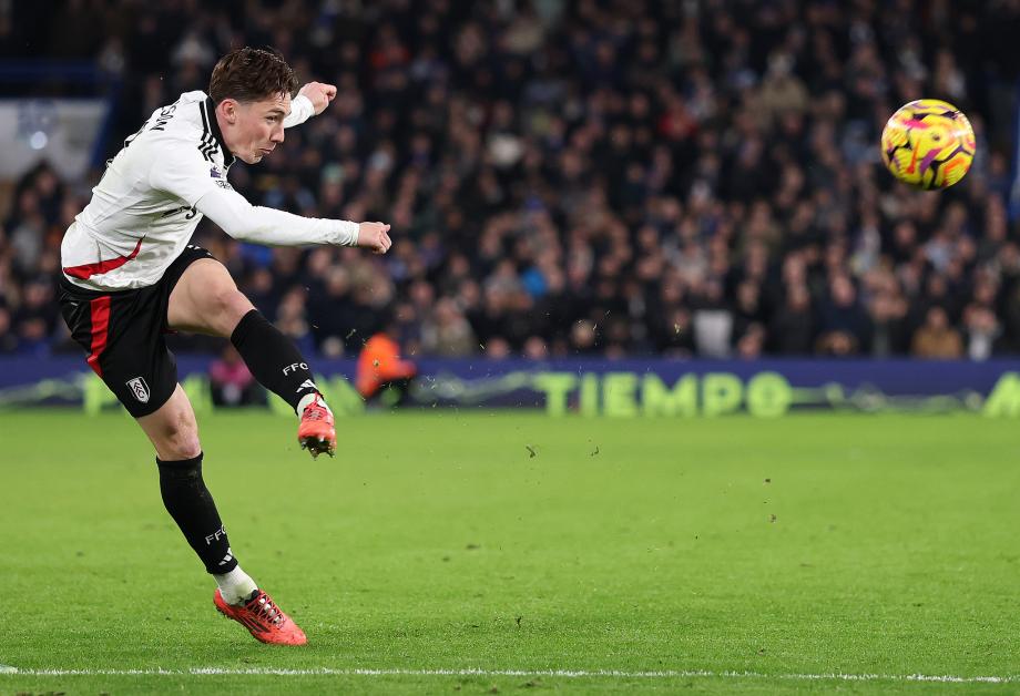 穆尼斯补时绝杀 切尔西1-2富勒姆9轮不败终结