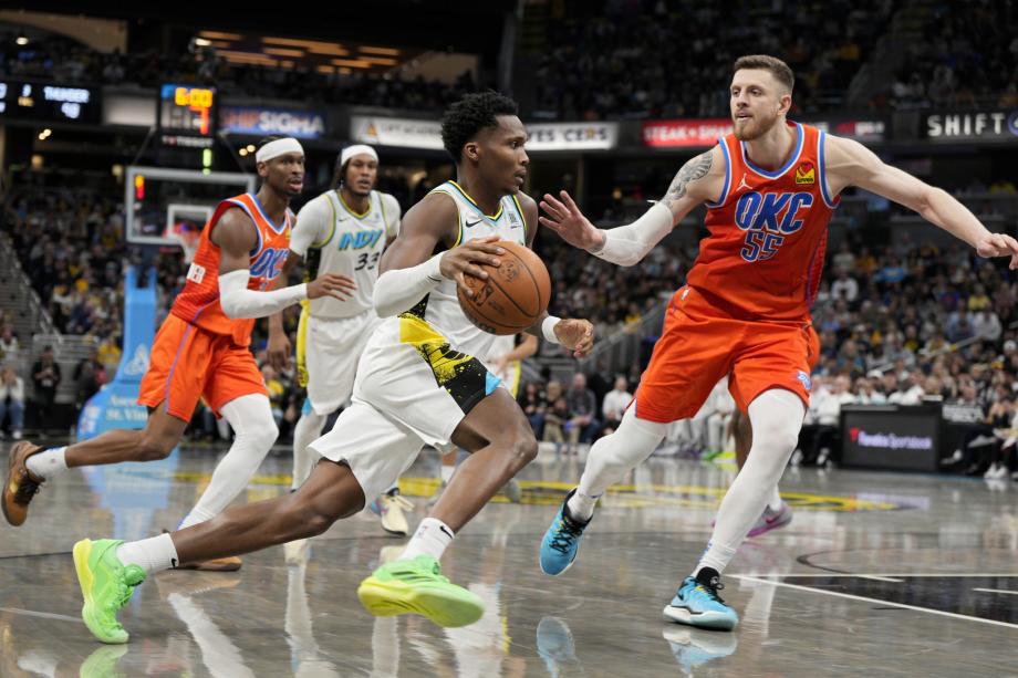 亚历山大45分7篮板8助攻 雷霆客场险胜步行者