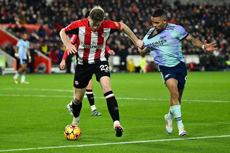 热苏斯破门马丁内利建功 阿森纳逆转布伦特福德