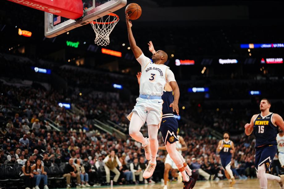 约基奇46+9+10文班20+23 掘金背靠背擒马刺