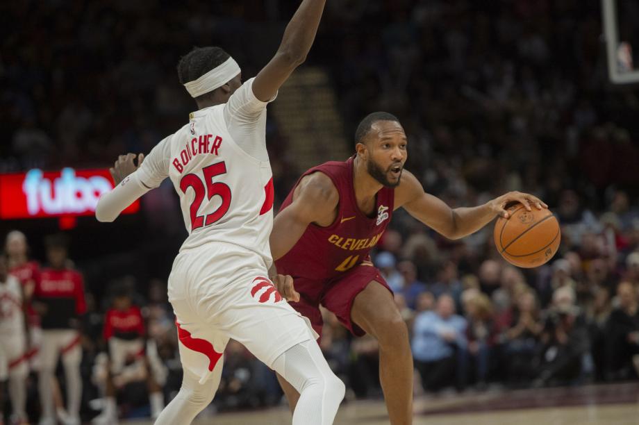 加兰40分赛季新高 骑士主场逆转猛龙豪取12连胜