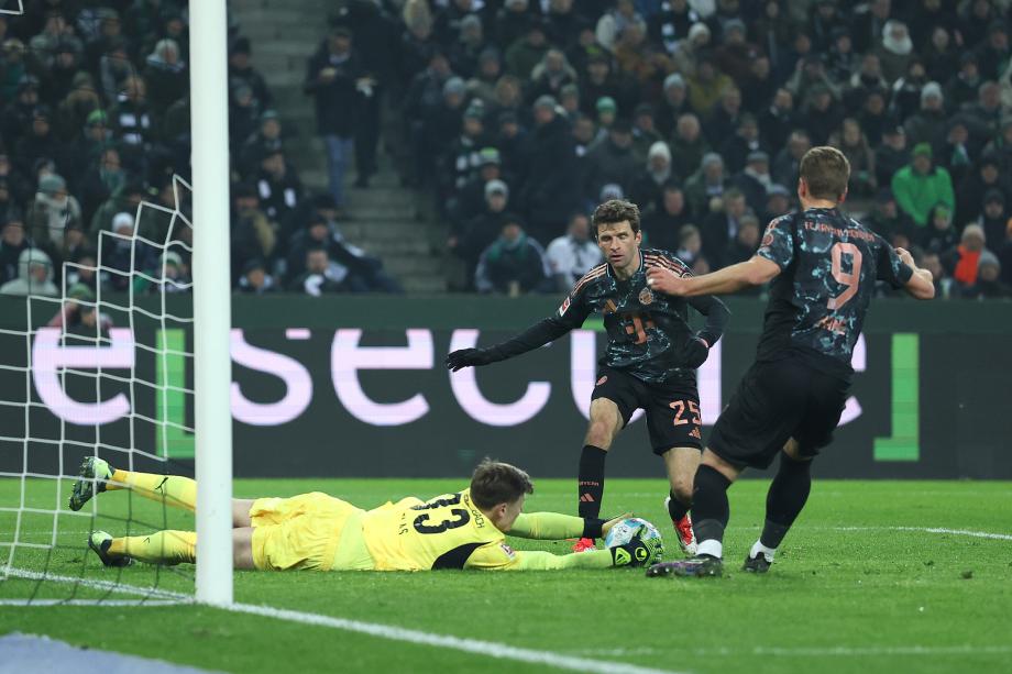 凯恩点射萨内失空门 拜仁1-0门兴4分优势领跑