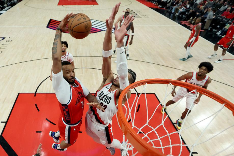 哈登19+6鲍威尔23分 快船大胜开拓者取3连胜