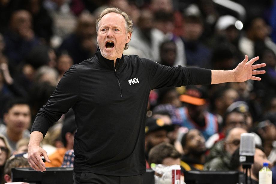 布克37+5杜兰特23分 邓恩两双 奇才8连败