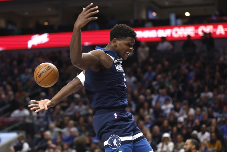 独行侠114-115惜败森林狼 欧文空砍36+9