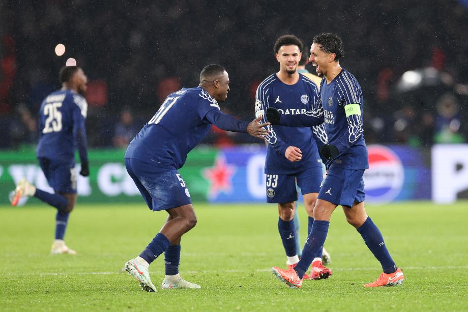 巴尔科拉4分钟传射 曼城2-4遭巴黎逆转濒临出局