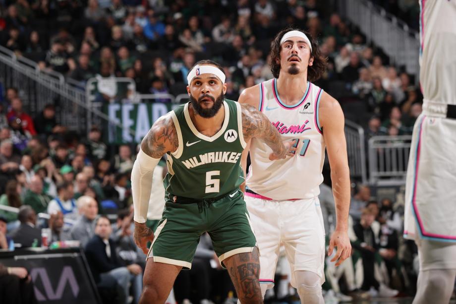 字母哥25+12利拉德29+9+11 雄鹿大胜热火五连胜