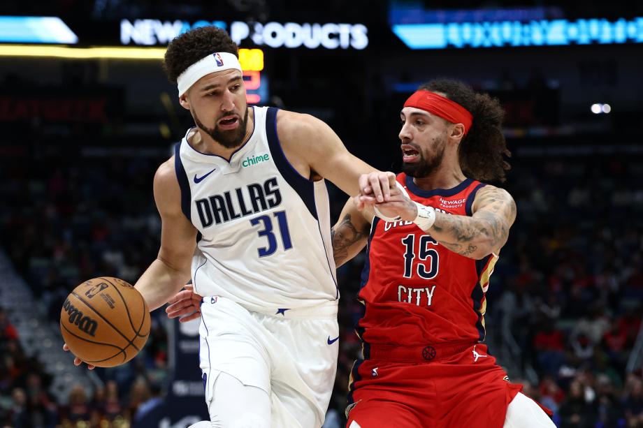 欧文25+9华盛顿25+14 独行侠客场1分险胜鹈鹕