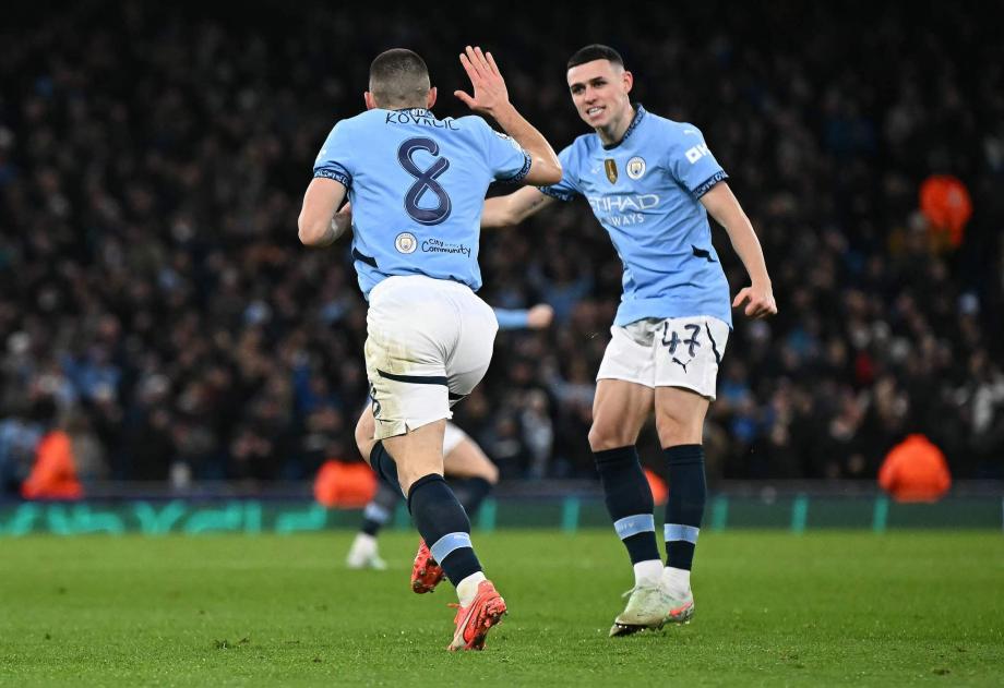 欧冠-萨维尼奥建功 曼城3-1布鲁日进淘汰赛附加赛