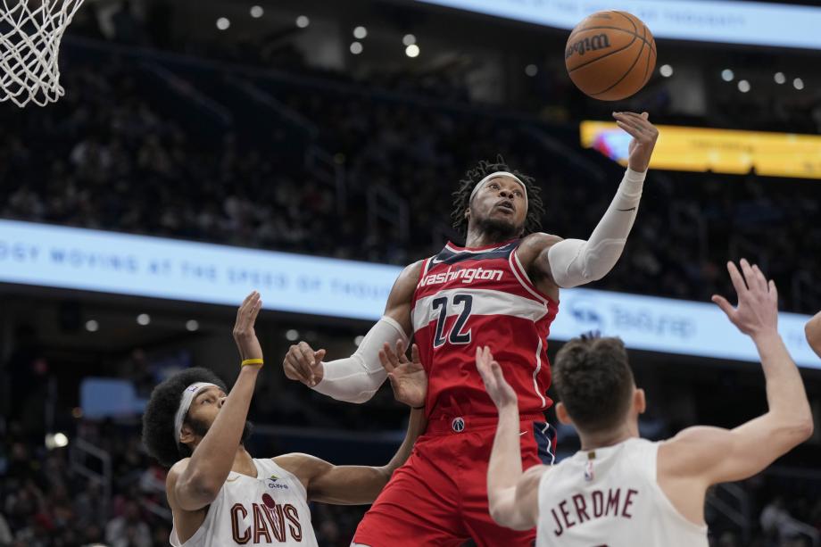 米切尔33+5普尔生涯新高45分 骑士客场击败奇才