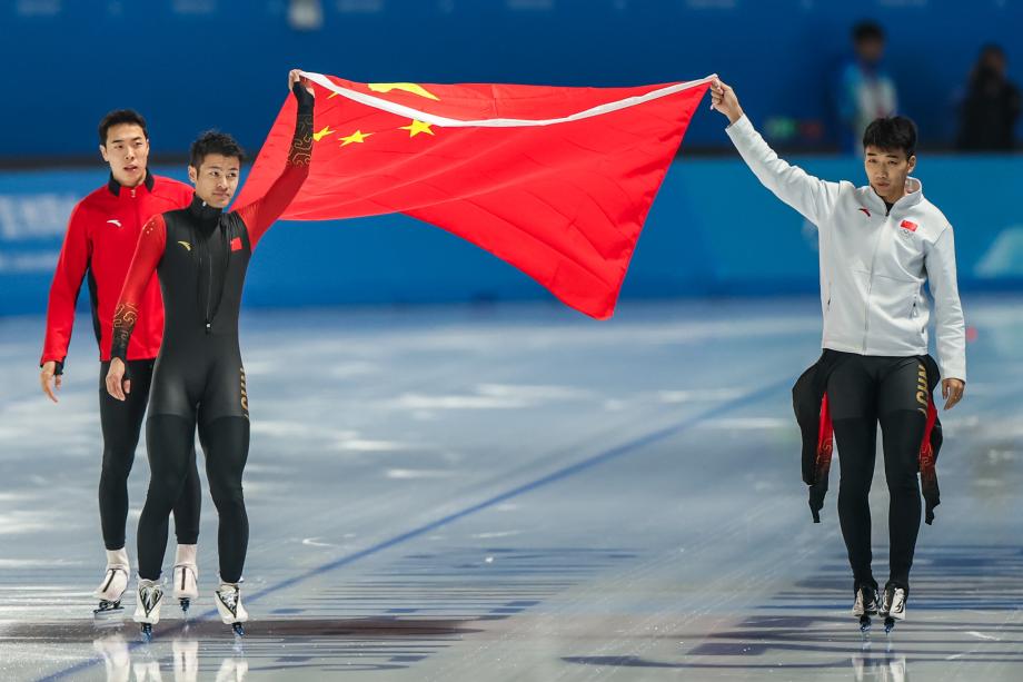 [图]亚冬会速率溜冰须眉短距离团体追赶赛中国队夺冠体育最新信息