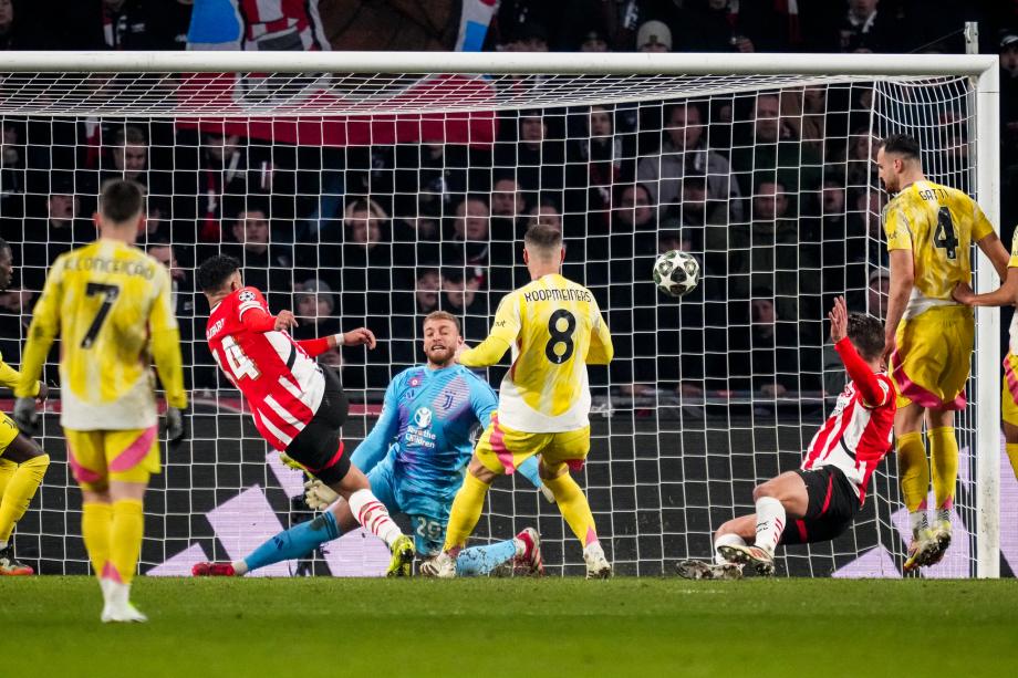 无缘淘汰赛！尤文总比分3-4遭埃因霍温加时翻盘