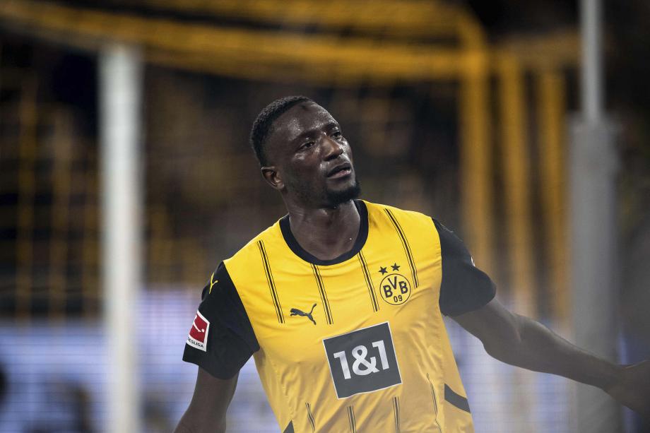 吉拉西大四喜 多特蒙德6-0大胜柏林联合